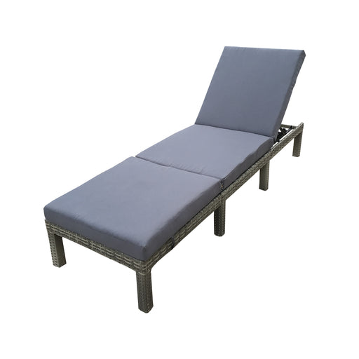 DELUXE RATTAN POOLLOUNGER SEAGULLS INDUSTRIES