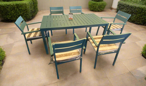 7 PCE STRIPED OUTDOOR DINING SET  