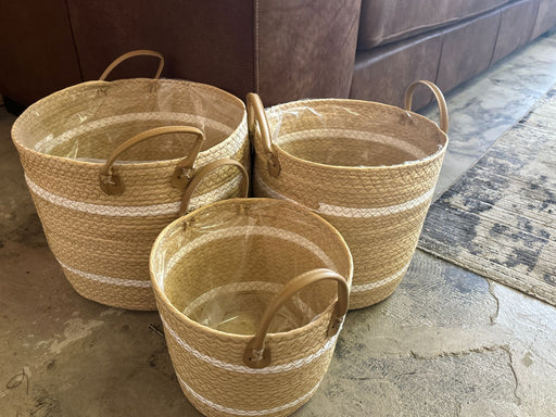 BASKET SET OF 3 WITH WHITE STRIPES FOUR CORNERS